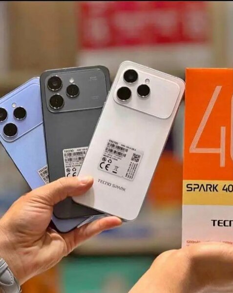 Smartphone Tecno Spark 40 NFC
