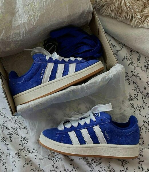 Adidas bleu
