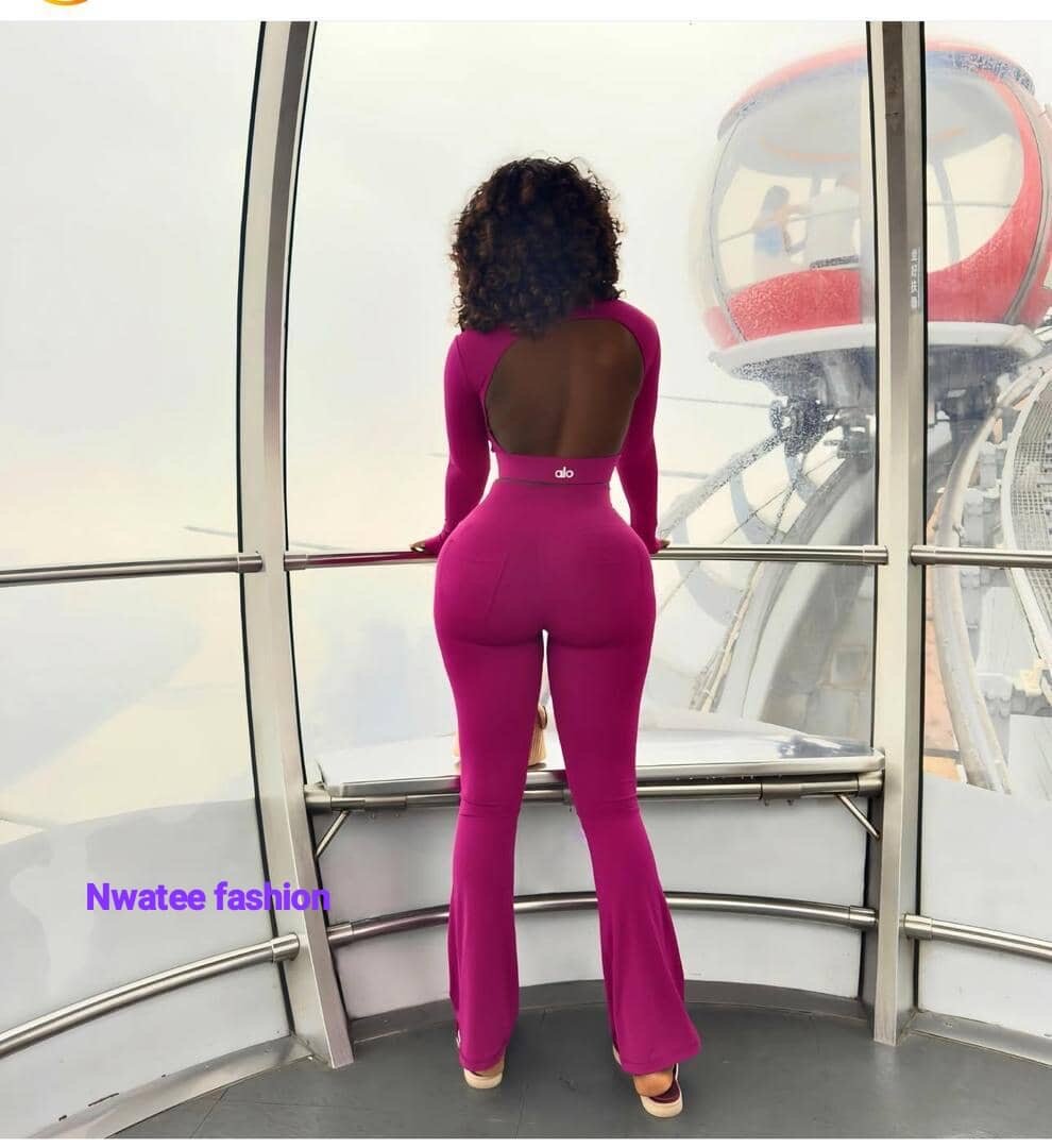 Tenue de sport élégante