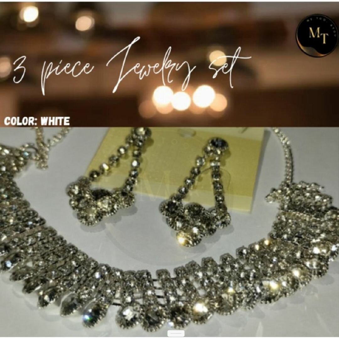 Necklace with ear rings.