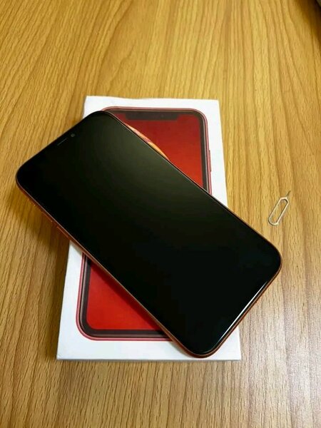 iPhone XR Rouge Neuf