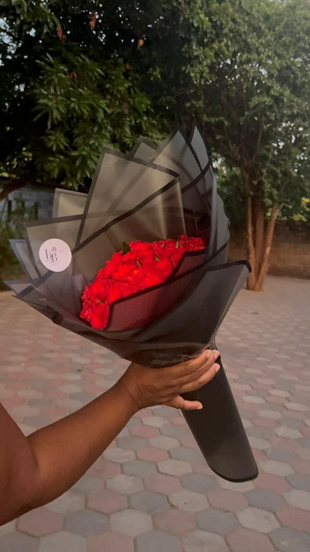 60 stems red rose bouquet