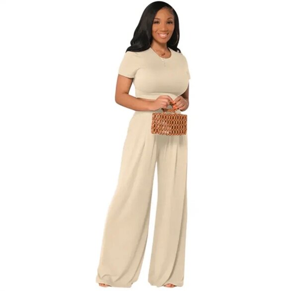 Combinaison femme chic et confortable