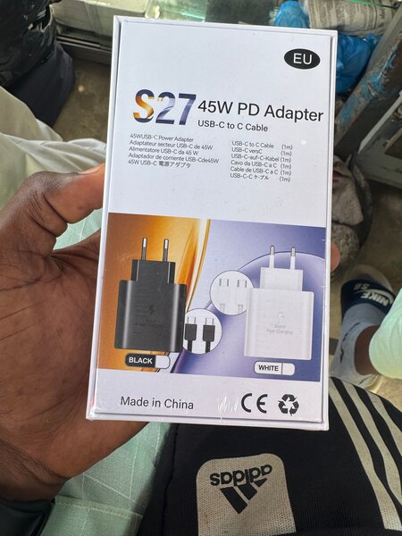 S27 Adaptateur USB-C 45W