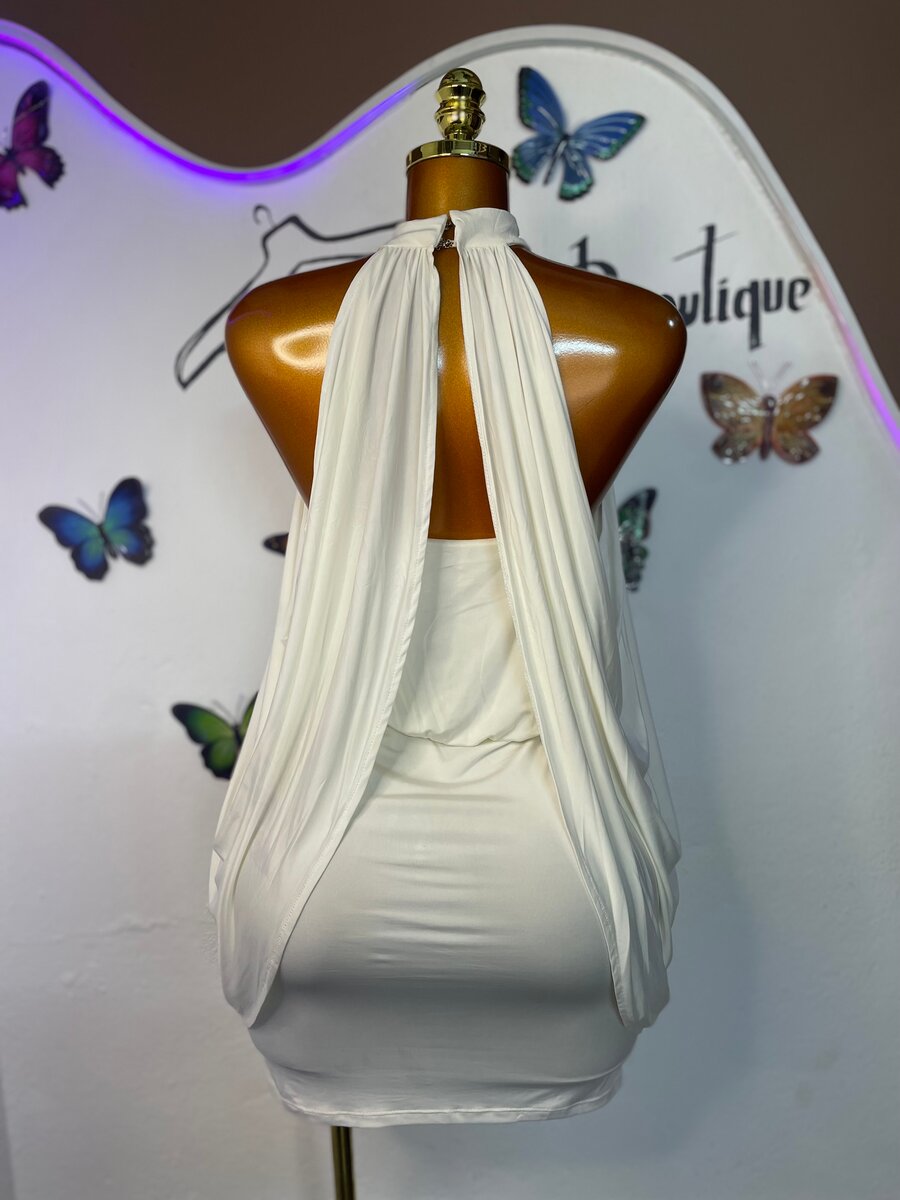 Robe Blanche Élégante Femme