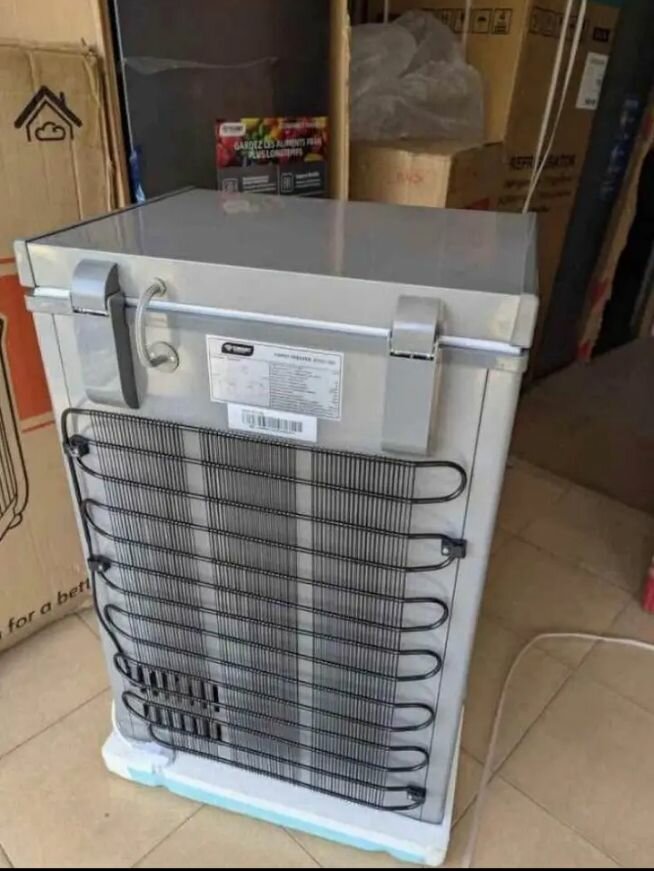 Réfrigérateur Compact Moderne