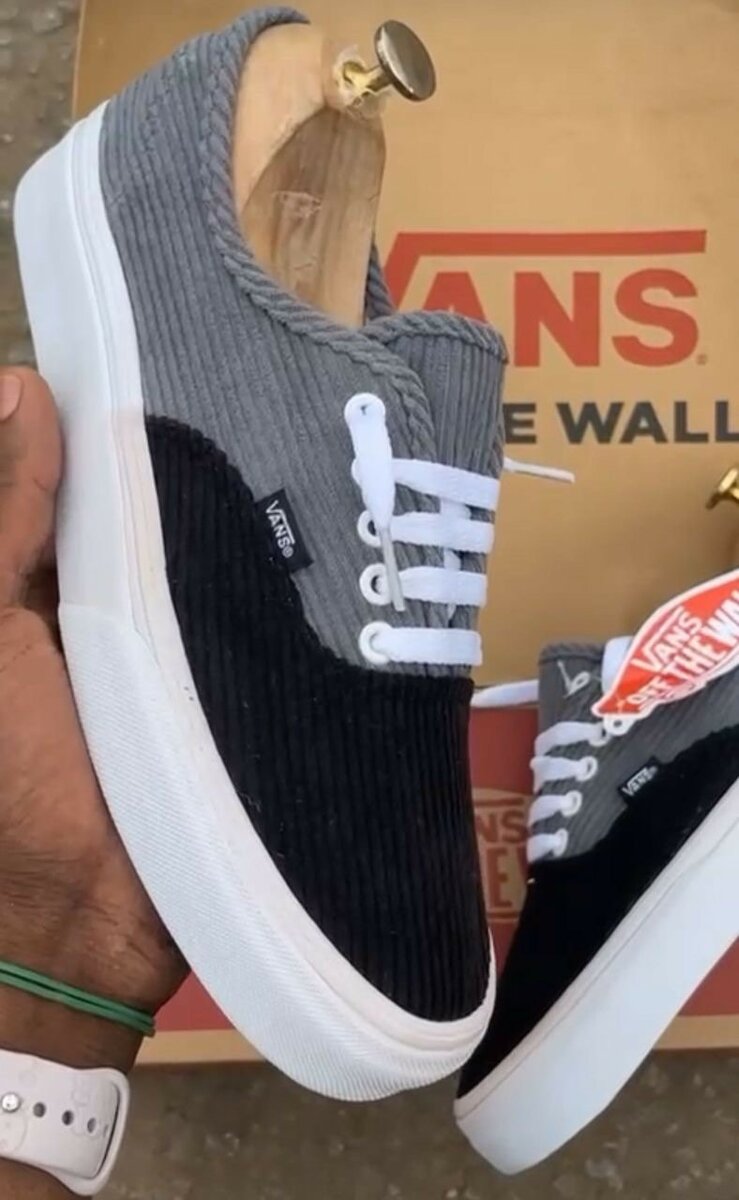 Vans original disponible