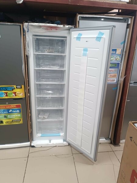 Congélateur Nasco Vertical 7 Casiers - 195 L - Gr