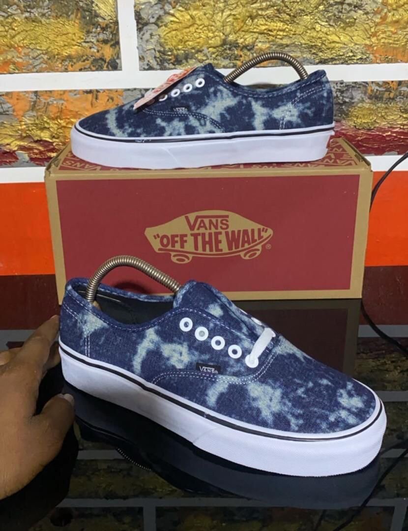VANS Authentic Baskets Unisex