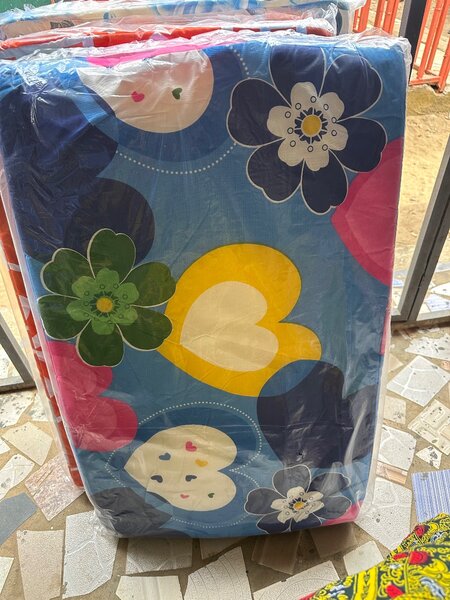 Matelas imprimés floraux