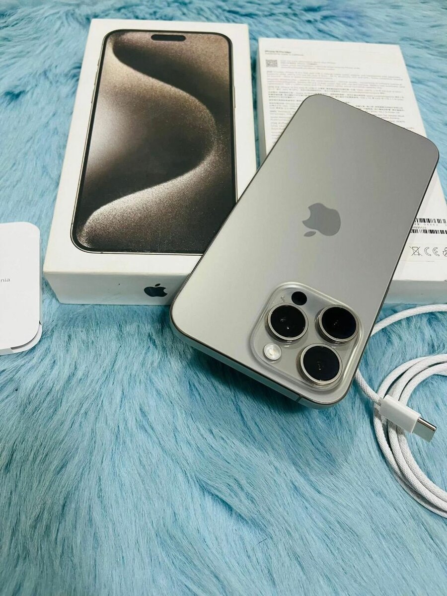 iPhone 15 Pro Max 256 Go