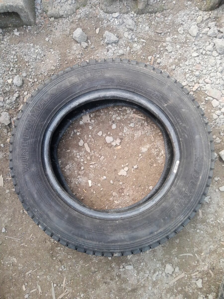 175/75R15 LT