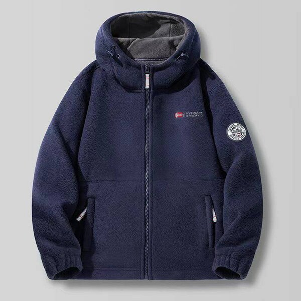 Флисовая куртка/толстовка