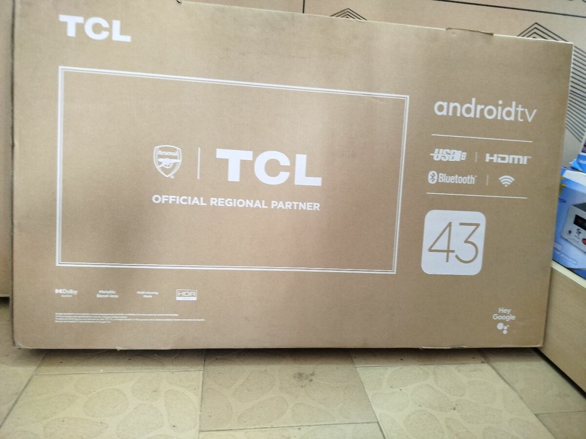TV TCL 43 pouce Android avec plusieurs applications