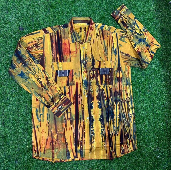 Chemise tie-dye colorée