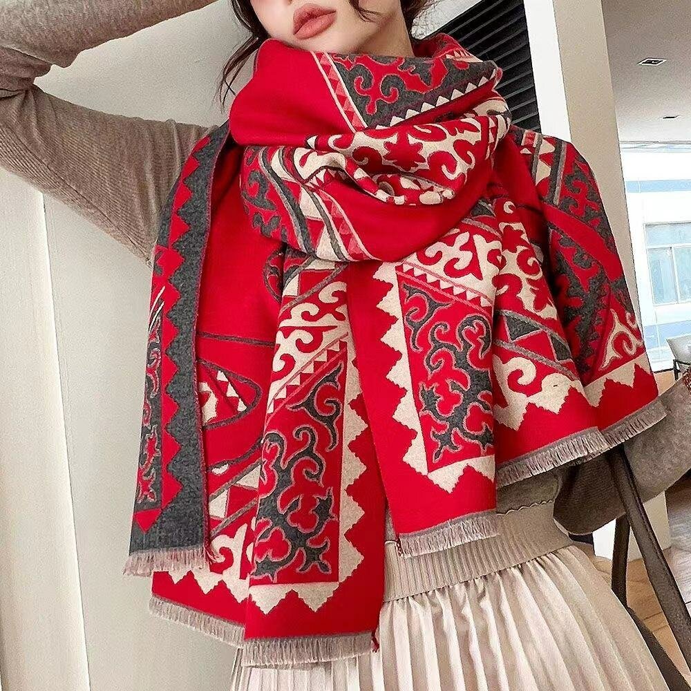 Платок шарф палантин с узорами в традиционном стиле НОВЫЙ