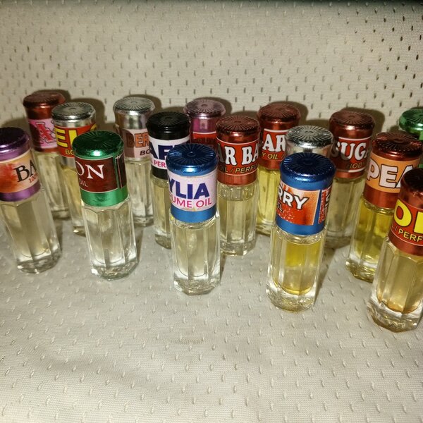 Parfums à base d'huile