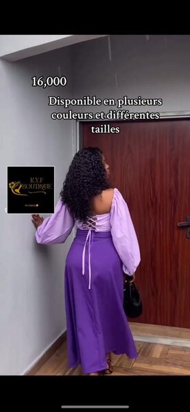 Ensemble Jupe et Top Élegant