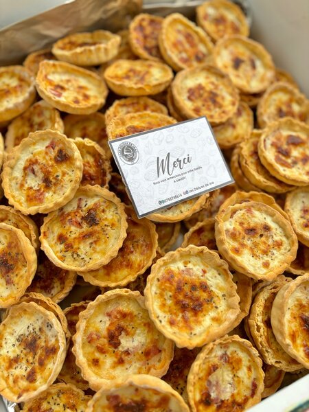 10 Mini Quiches