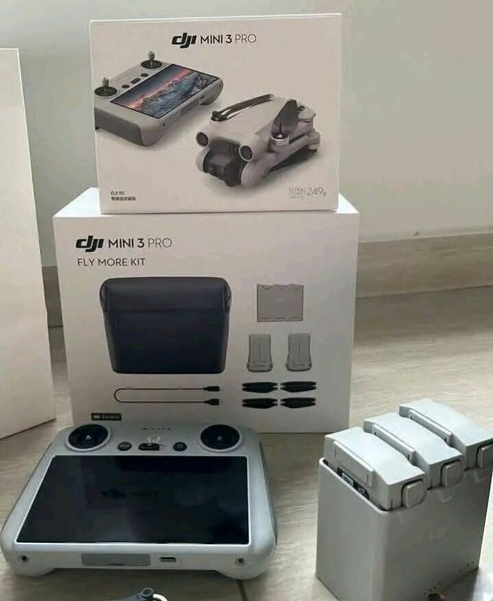 Drone DJI Mini 3 Pro Fly More Kit