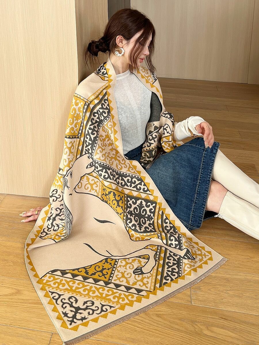 Платок шарф палантин с узорами в традиционном стиле НОВЫЙ