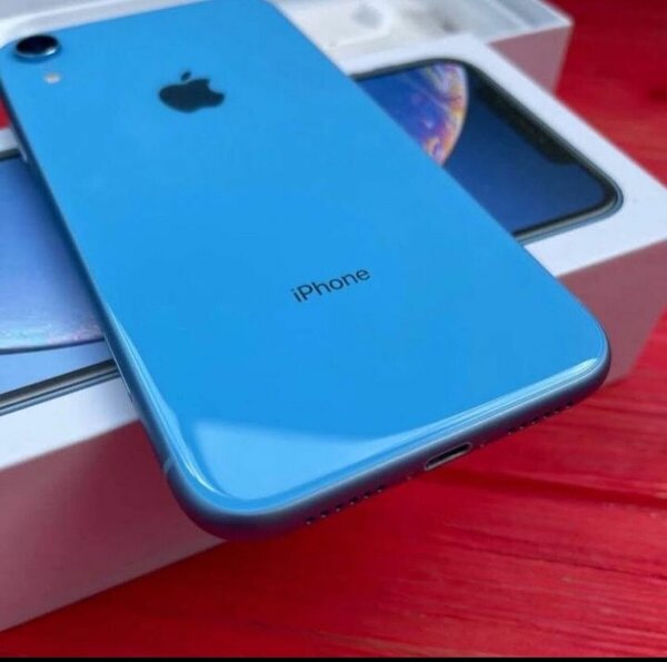 iPhone bleu reconditionné