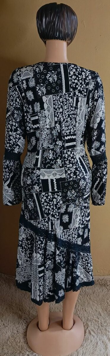 Robe longue à motifs géométriques