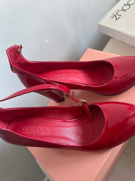 Туфли красные | Размер 40 | Продаем