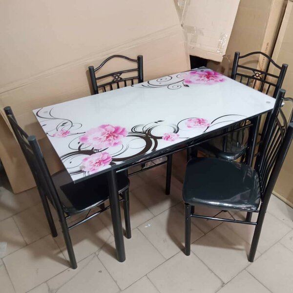 Table salle à manger florale