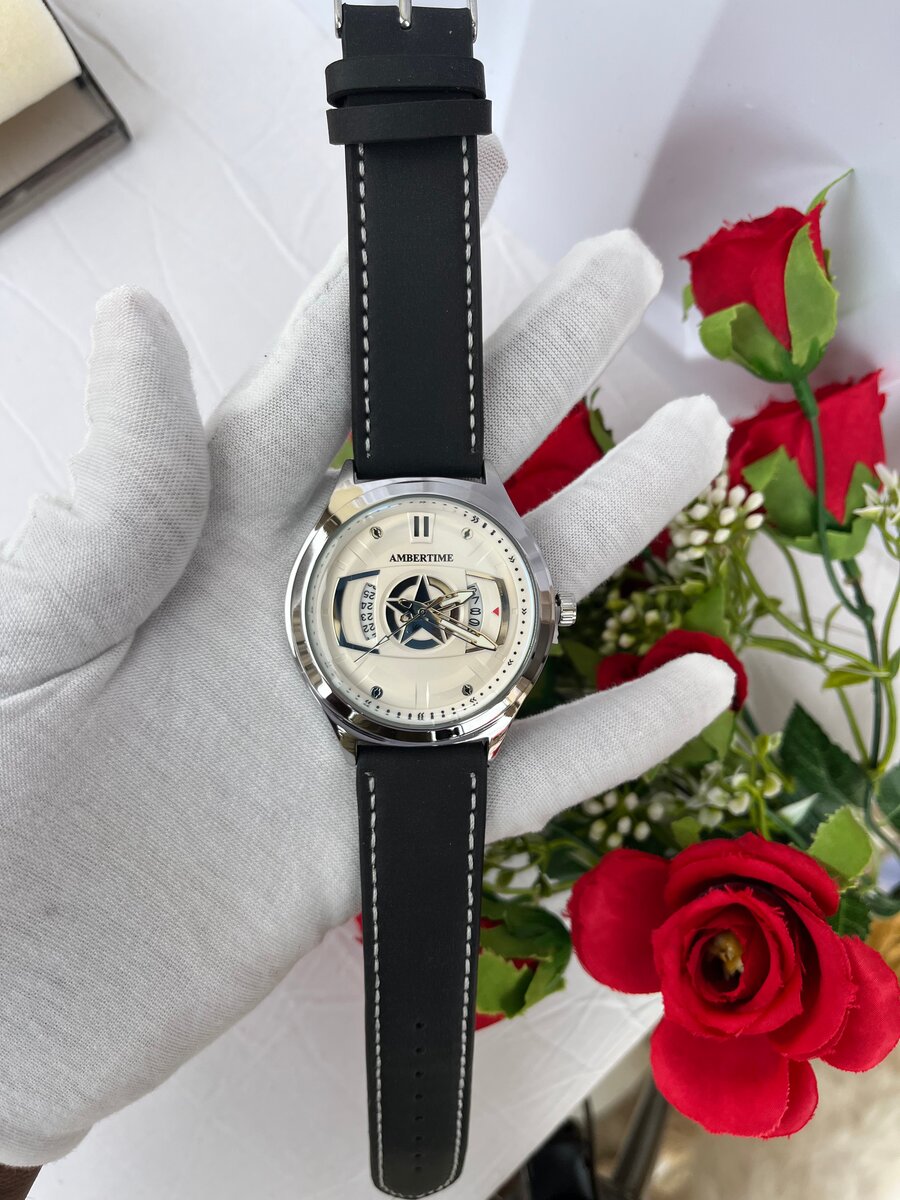 Montres élégantes homme en cui