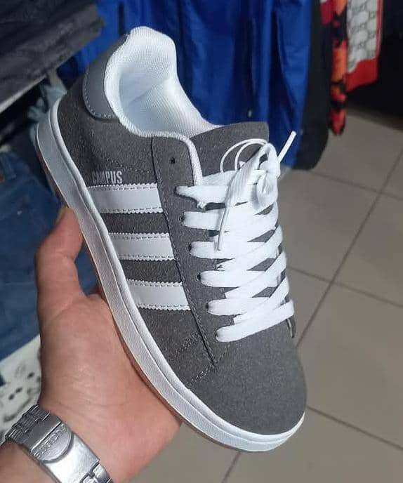 Adidas Campus Sneakers