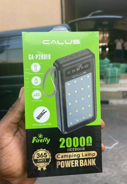 Caĺus & Villion power banks