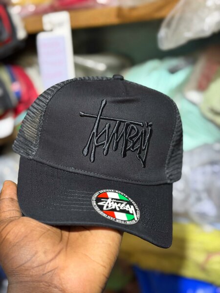 Casquette Trucker Noire