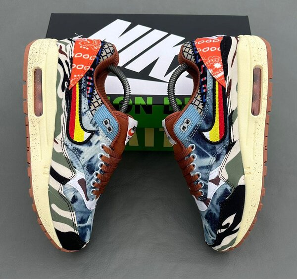 Nike Sneakers Oregon Ducks