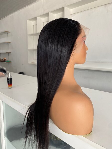 Straight 22 inches Peruvian