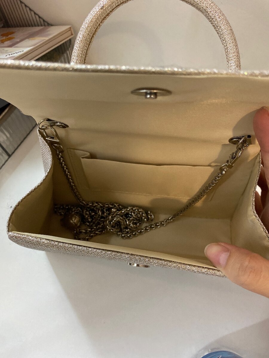 Блестящая сумка