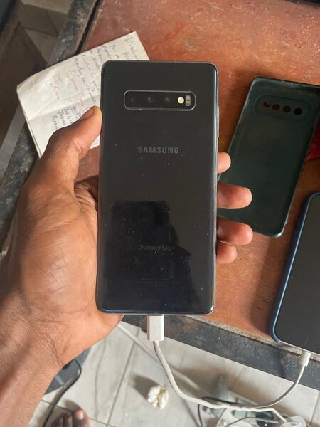 Samsung Galaxy S10 Plus