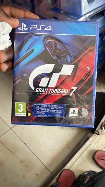 Gran tourismo 4 pour play 4