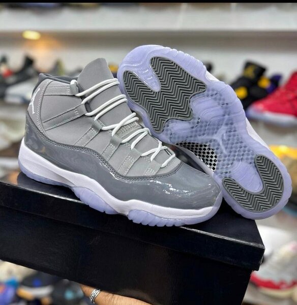 Jordan 11