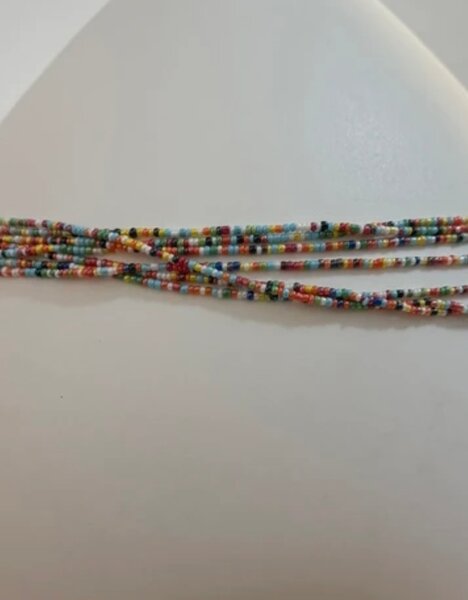 Collier perles colorées( baya)