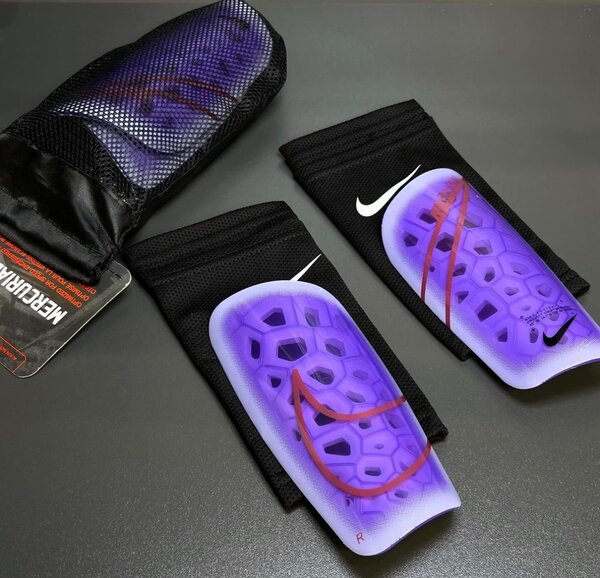 футбольные щитки