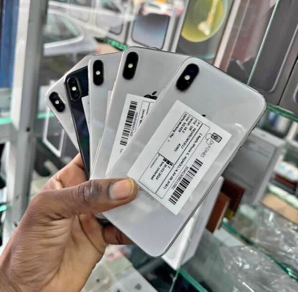 iPhone X simple 64Go