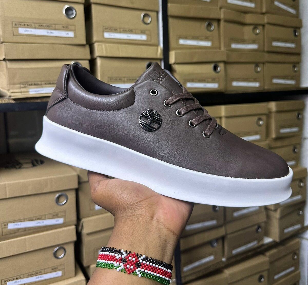 Chaussures Basses en Cuir