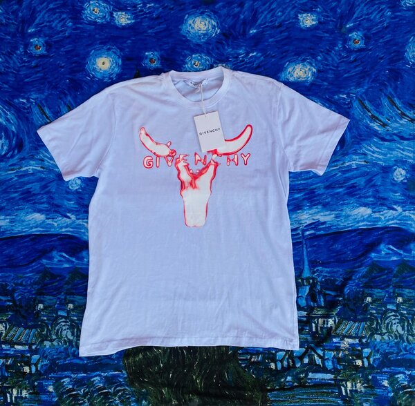 ORIGINAL GIVENCHY T SHIRT