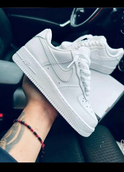 Baskets Nike Air Force 1 blanches