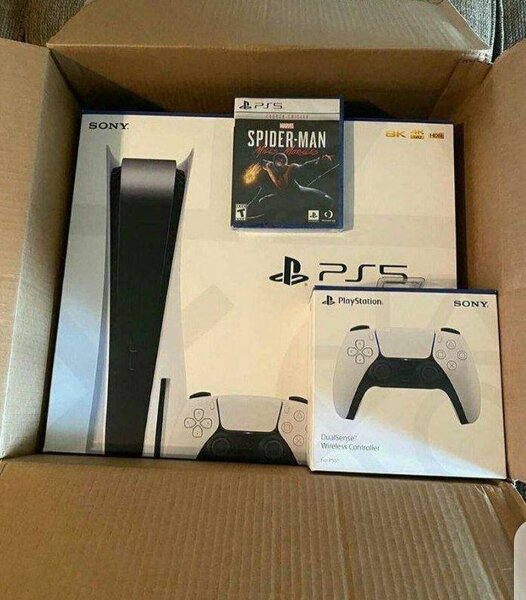 Console Sony PS5 avec Jeux