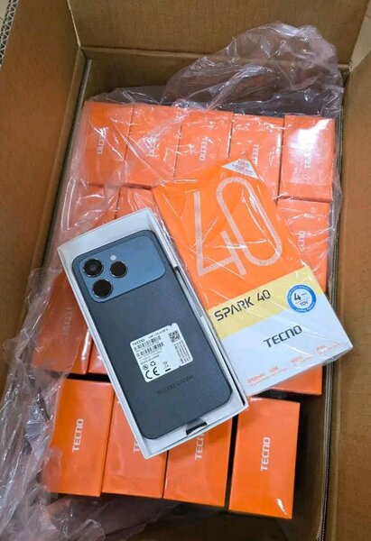 Tecno Spark 40 256GB 16GB RAM