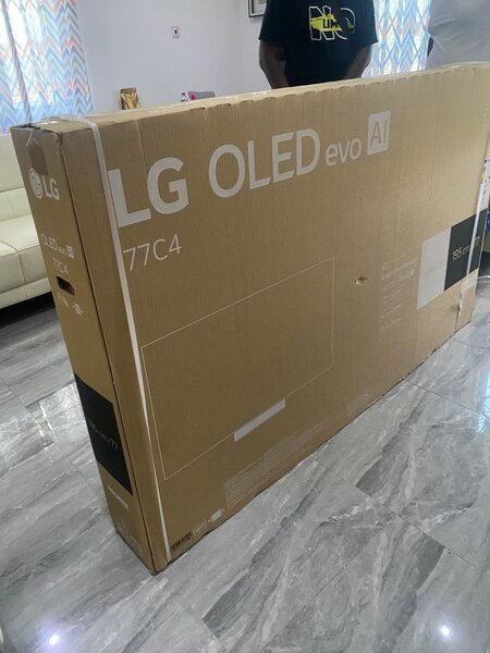 LG OLED C4