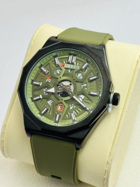 Montre-bracelet Curren vert kaki
