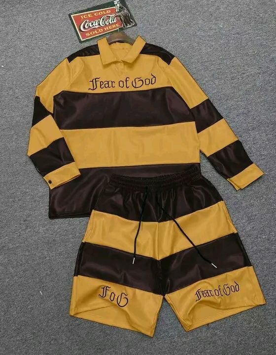 Ensemble sport style rugby